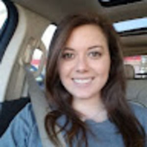 Meet your Posher, Courtney